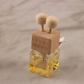 Car Perfume Bottle Square Seat Glass Aromatherapy Bottle With Air Conditioning Outlet Clip Aromatherapy (Color: Yellow)